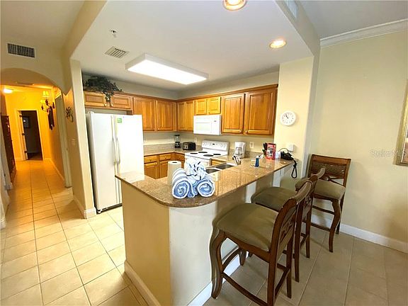5th image of 13415 Blue Heron Beach Dr #506