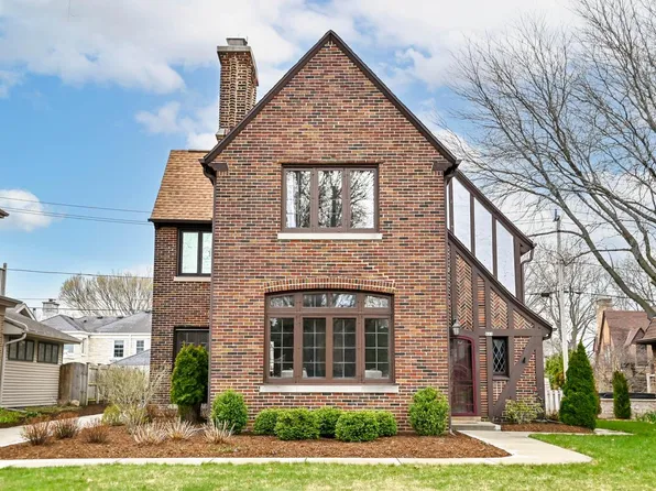 623 North 76th STREET, Wauwatosa, WI 53213