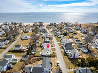 34 White Sands Beach Rd, Old Lyme, CT 06371