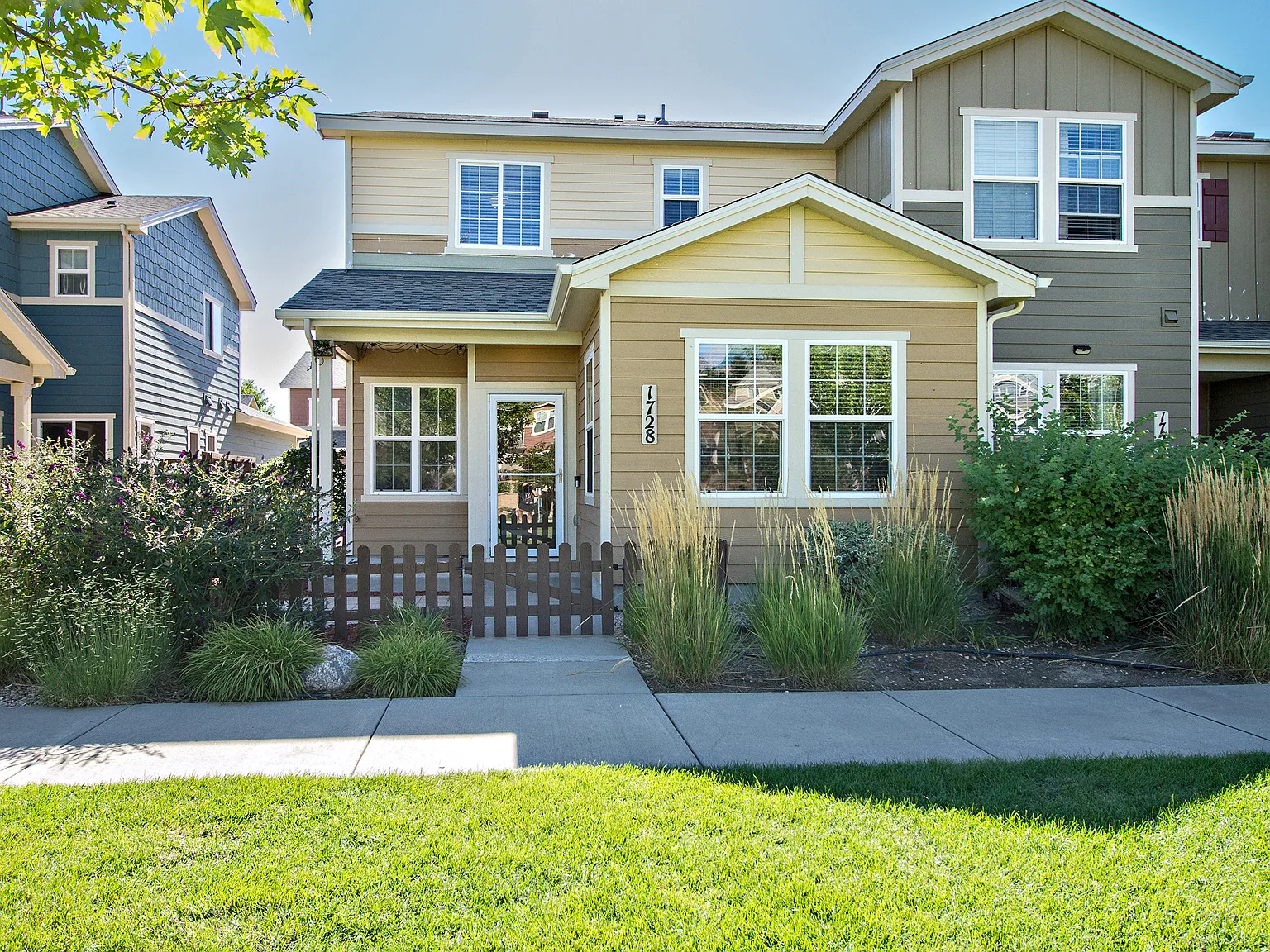 3 bed, 2.5 bath, 1484 sqft, $2,650 — Photo 1