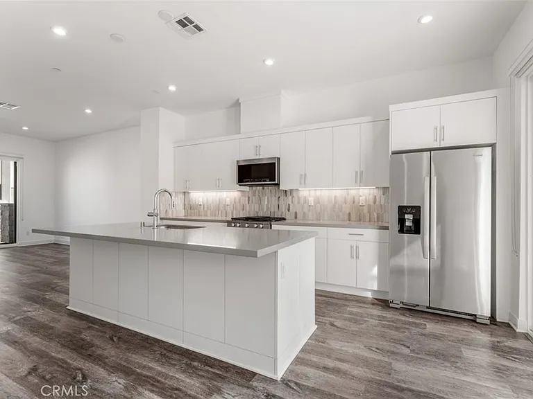 1415 W Cara Dr — Photo 12