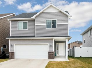 5859 59th Ave S, Fargo, ND