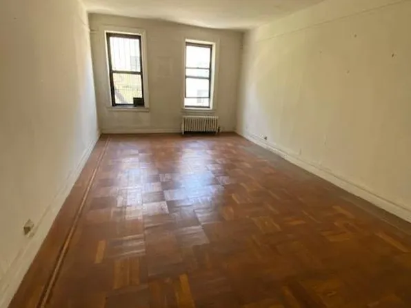 105 Bennett Avenue 36B image 1 of 9