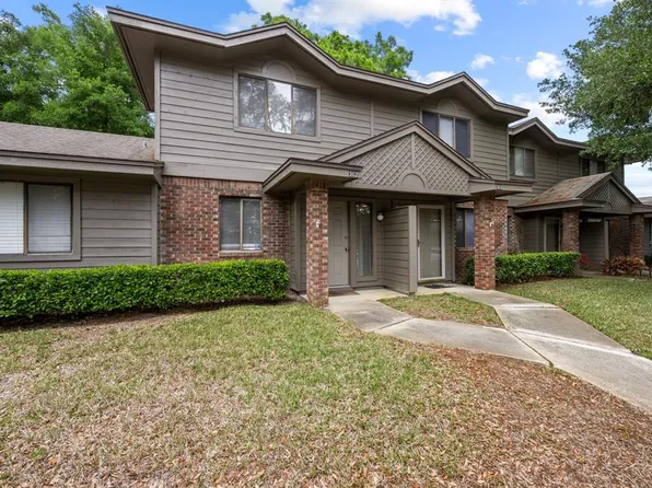 1909 University Blvd S APT 302, Jacksonville, FL 32216