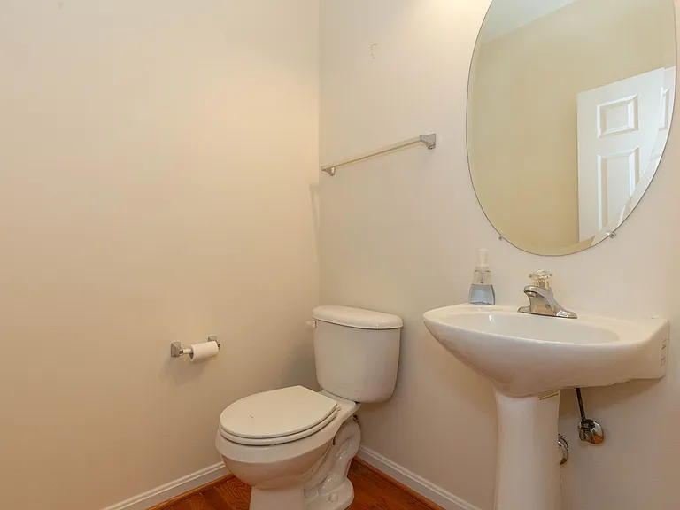 341 Bullskin St — Photo 14