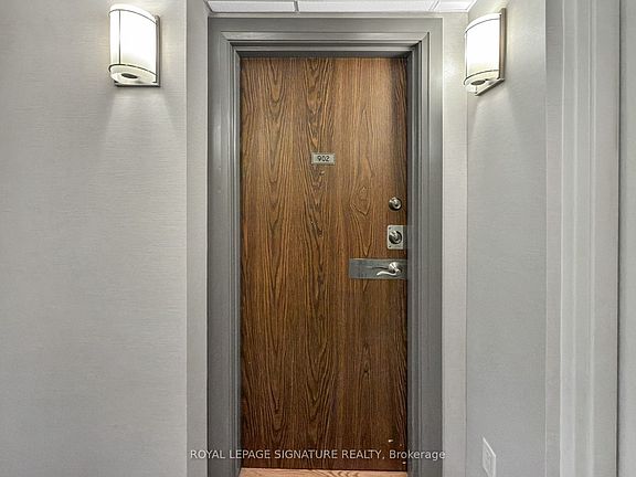 3rd image of 133 Torresdale Ave #902