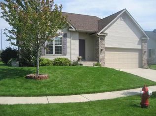 7801 Wood Reed Dr, Madison, WI 53719