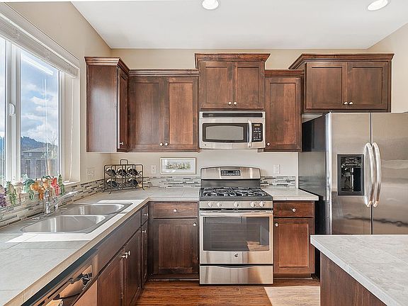 3rd image of 15278 SE Shale Dr