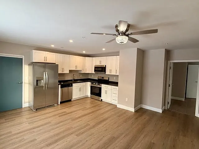 Capital City Heights Apartments — Photo 43