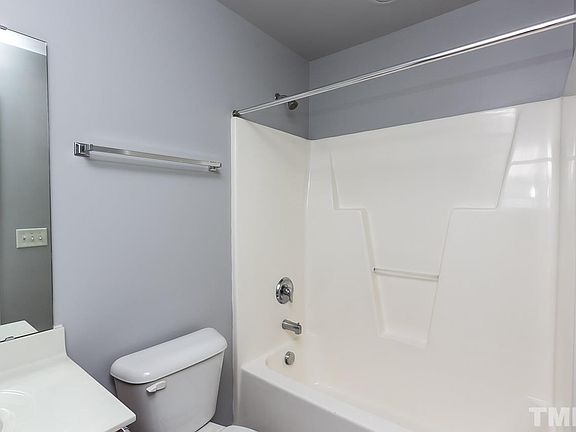 Second bedroom full bathroom 