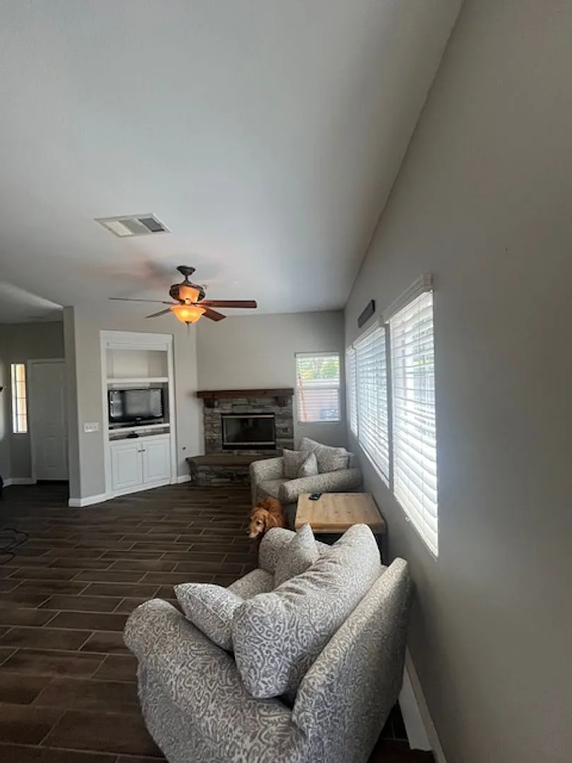 Beautiful 3-Bedroom Home for Rent in Highly Desirable Auberry Place Temecula — Photo 2