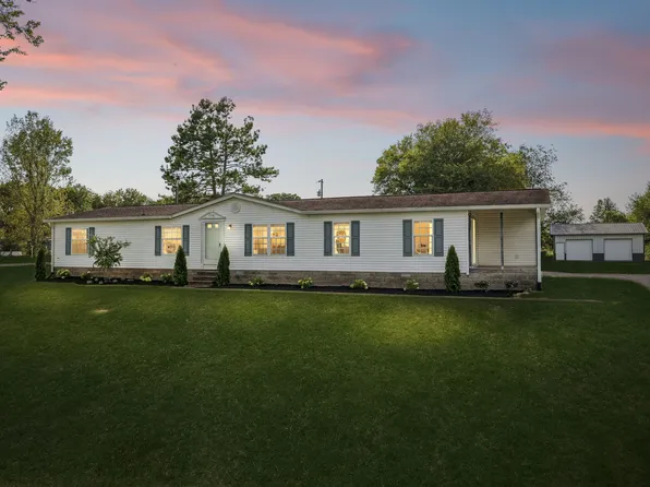 4980 Comstock Rd, Chapel Hill, TN 37034