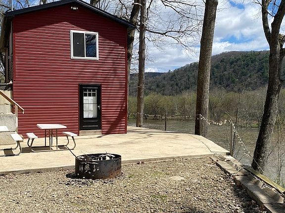 4th image of 9001 Althom Rd