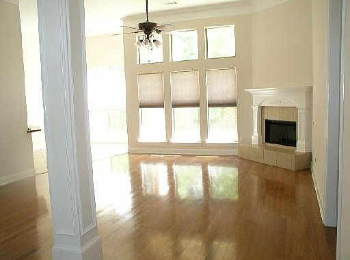 2nd image of 110 Autumn Lakes Rd