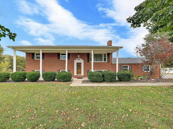 4060 Truman Hill Rd, Hardy, VA 24101