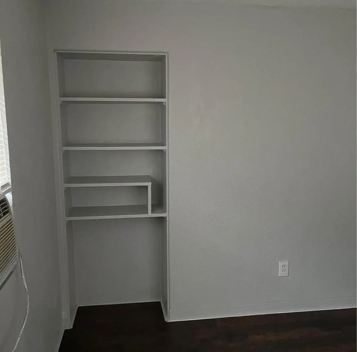 9906 Ridge Blvd — Photo 4