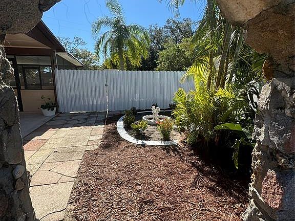 2nd image of 5608 GATEWAY DRIVE