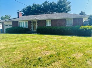 2557 Mayfair Rd, Akron, OH 44312