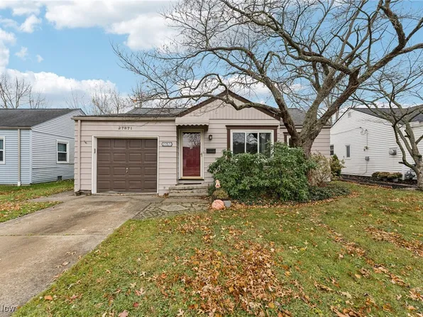 27871 Rexford Rd, Bay Village, OH 44140