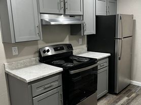 Meadowbrook Apartments