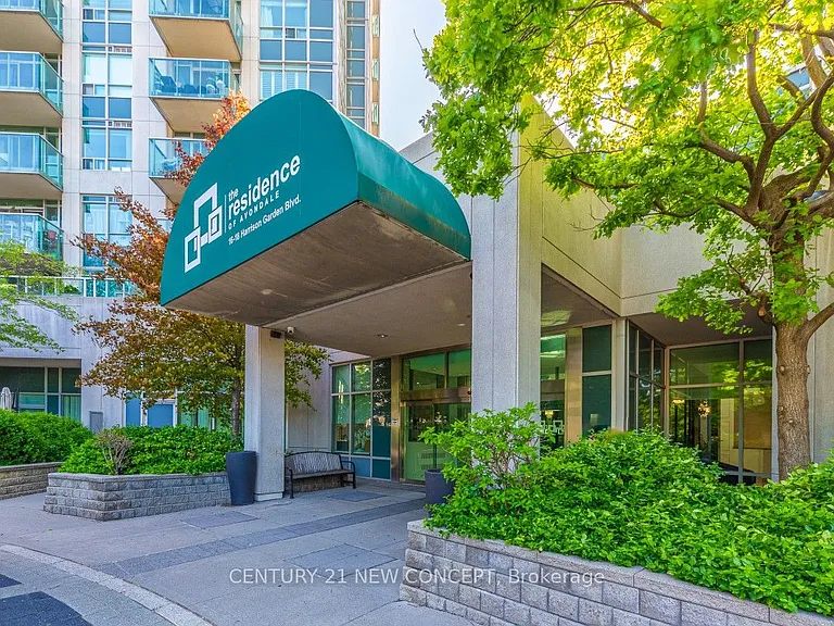 18 Harrison Garden Blvd #903 — Photo 2