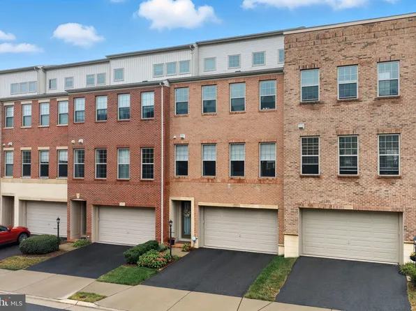 42243 Marble Canyon Ter, Ashburn, VA 20148