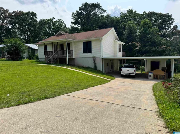 832 Bahia Ln, Bessemer, AL 35023