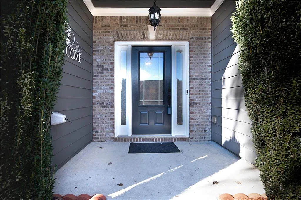 5 bed, 3.5 bath, 3216 sqft, $3,300 — Photo 4