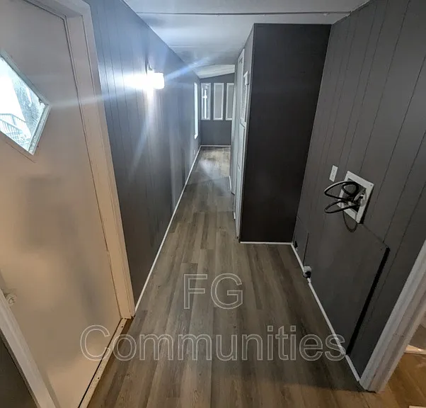 1904 N William St #5 — Photo 6