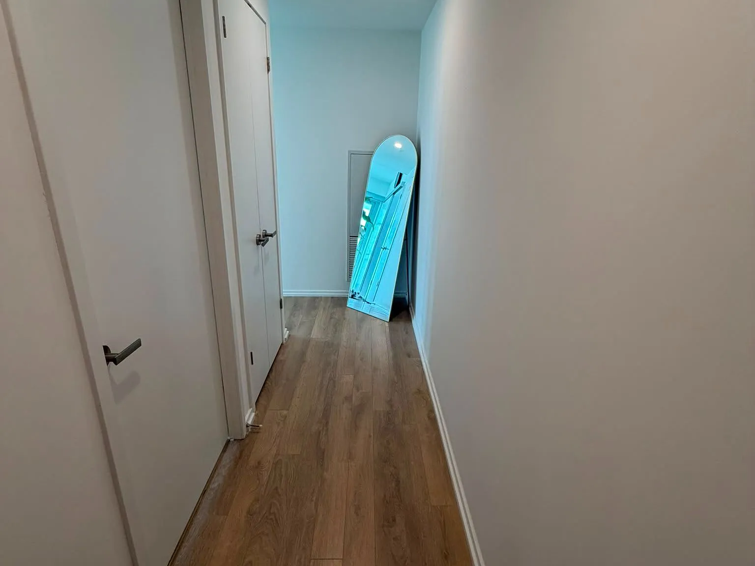 3 bed, $4,200 — Photo 4