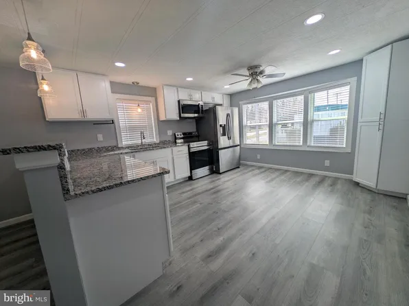 200 Robwood Rd, Dundalk, MD 21222