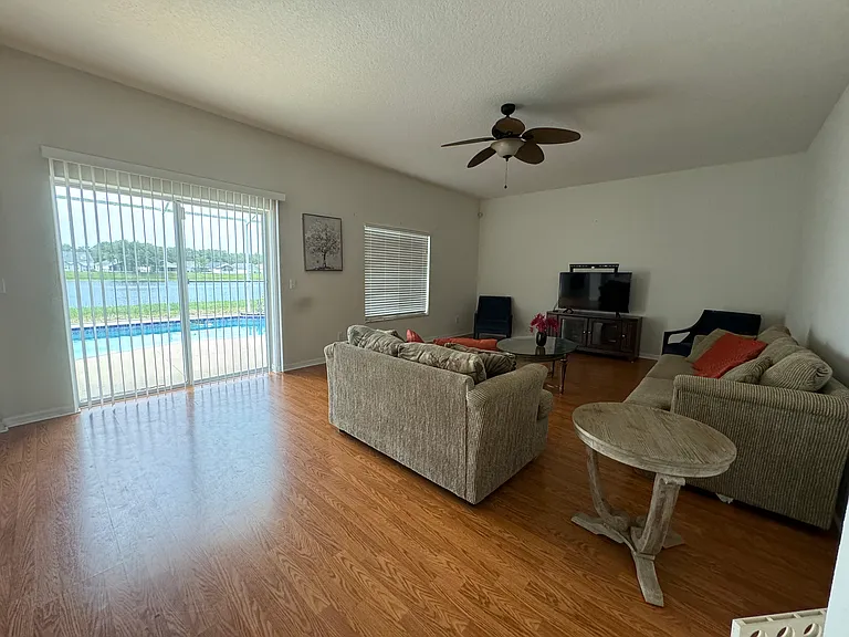 Lakeside Vista Dr — Photo 4