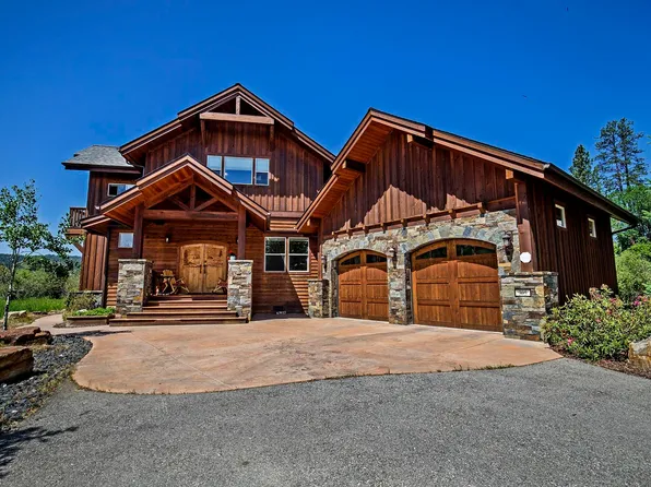 305 Opal Ct, Dover, ID 83825