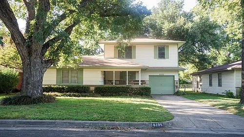 6105 Black Oak Ln Photo 1