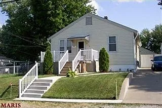 318 W Felton Ave photo 1