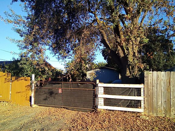 2nd image of 18401 E State Route 88 Hwy