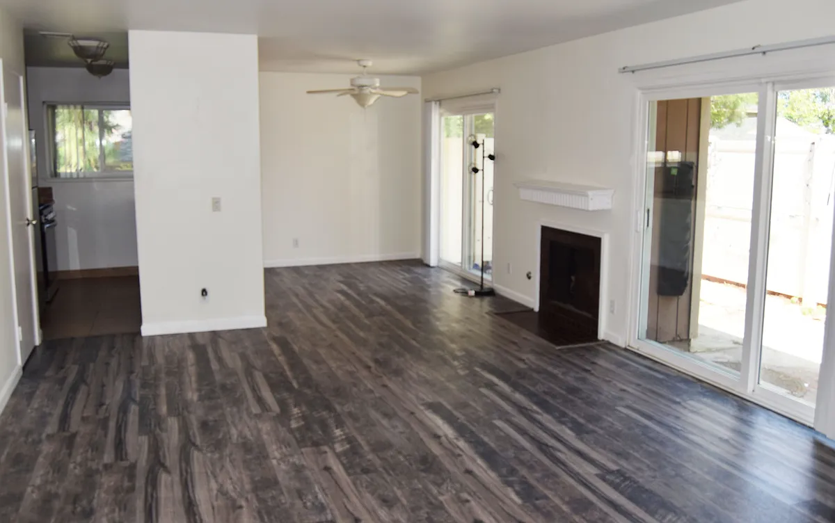 Building Photo - 28725 Conejo View Dr