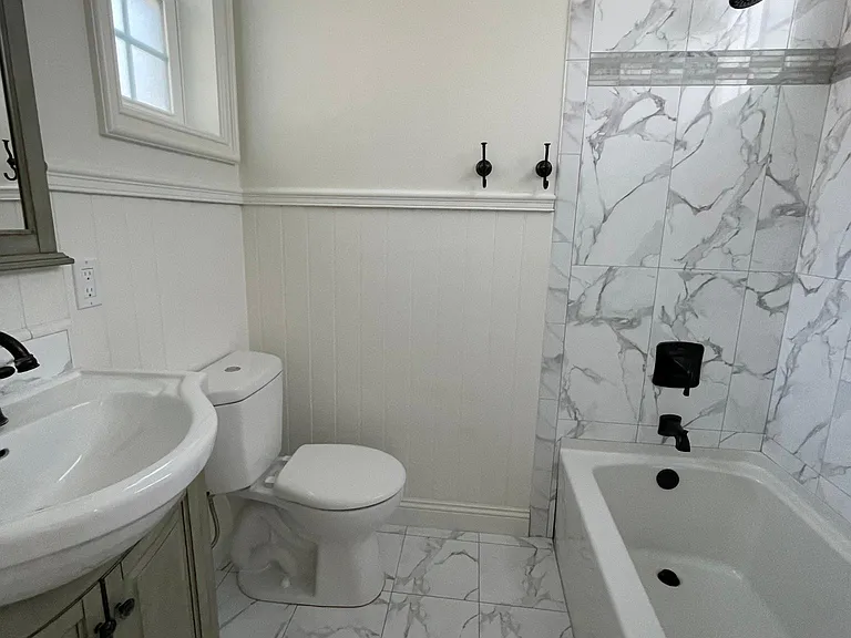 613 Poppy Ave — Photo 22