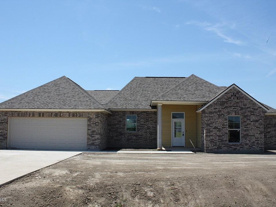 1st image of 44 Hammock Ln