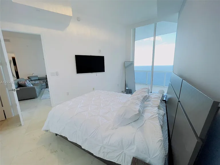 16001 Collins Ave #4107 — Photo 23