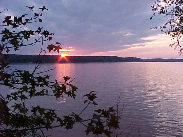 563 Sunset Blvd, Clarksville, VA 23927