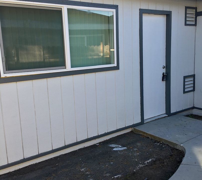 1st image of 160 S Johnson Ave