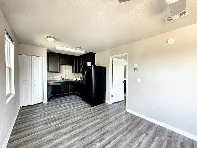 315 Rachel St #GARAGE — Photo 5