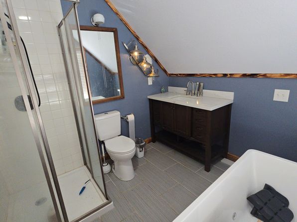 (undisclosed Address)