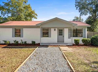 708 N Holly St, Foley, AL 36535