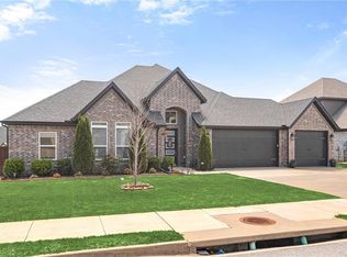 120 Bequette Ln, Centerton, AR 72719