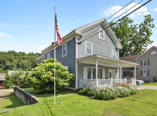 125 Center St #2, Lee, MA 01238