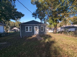 1420 E 36th Ct, Des Moines, IA 50317
