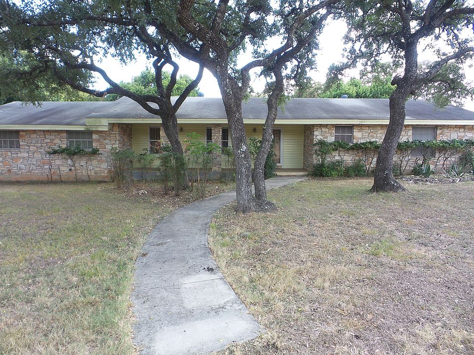 1st image of 520 Booth Dr