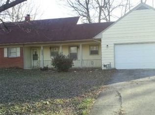 5405 Ashbourne Ln, Indianapolis, IN